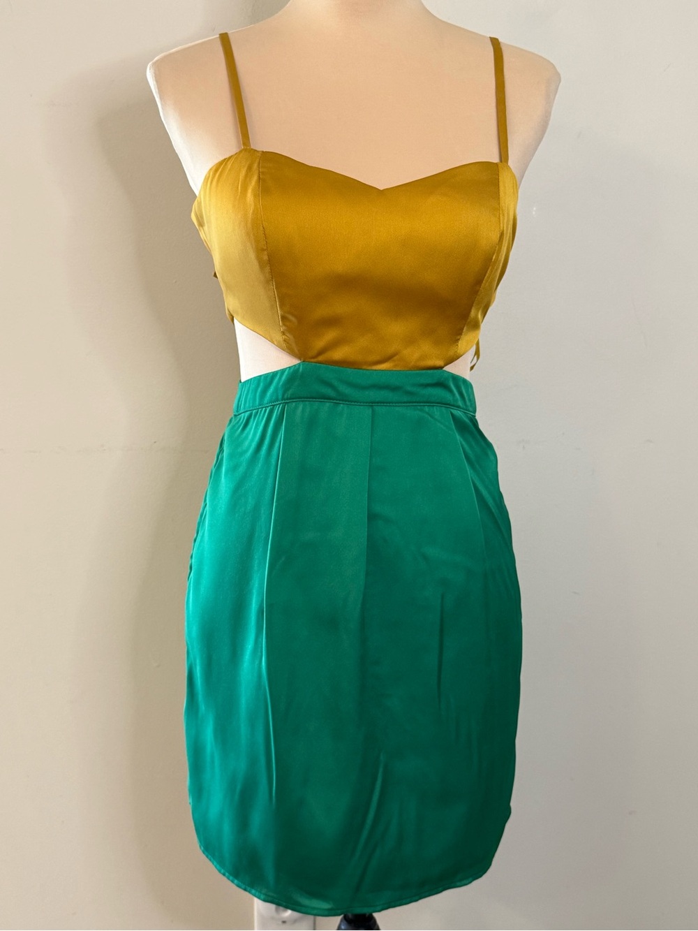 Ark & Co. cropped top sexy mini dress in gold & green SZ SM